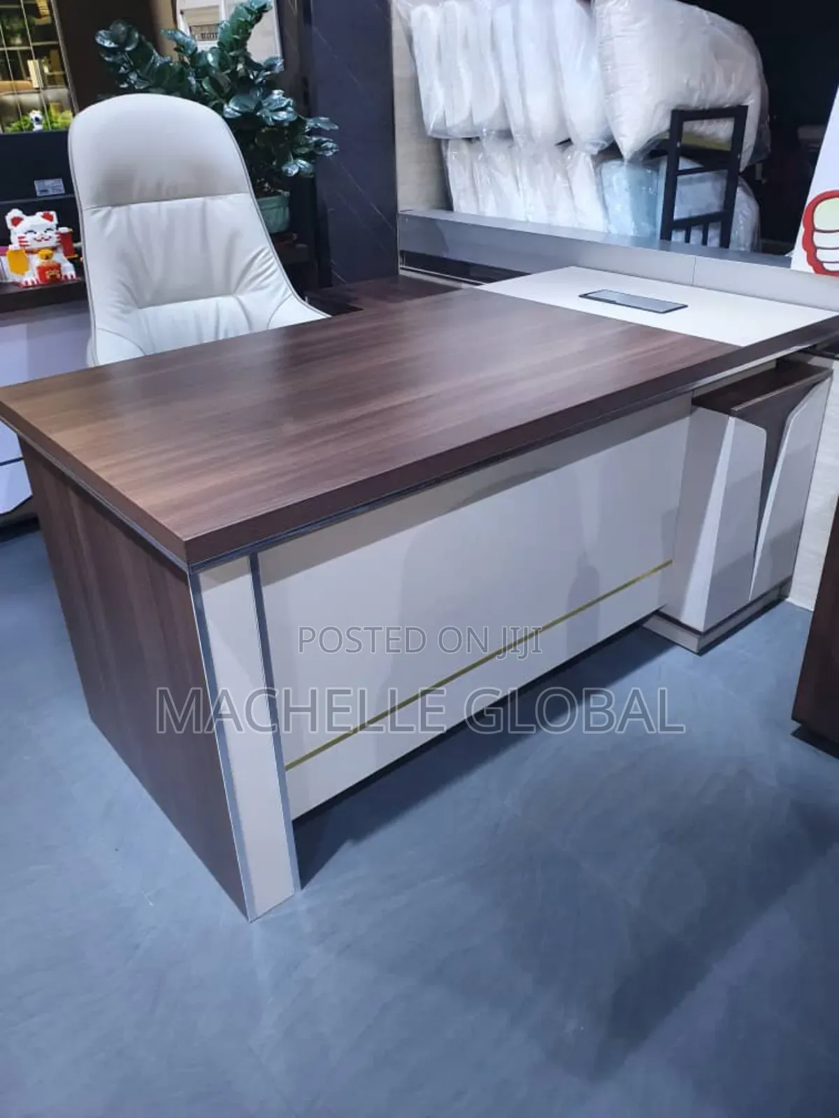 Ceo,S Executive Table