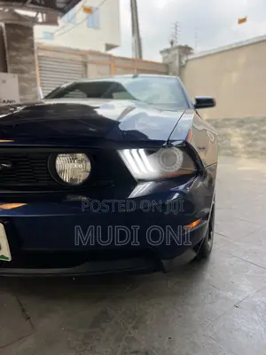 Ford Mustang GT Coupe 2012 Blue