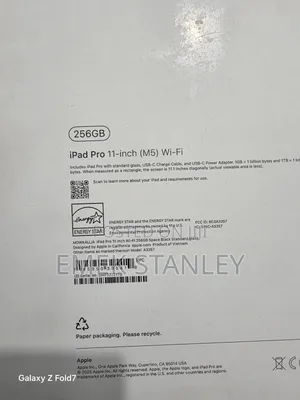 New Apple iPad (2025) 256 GB Gray