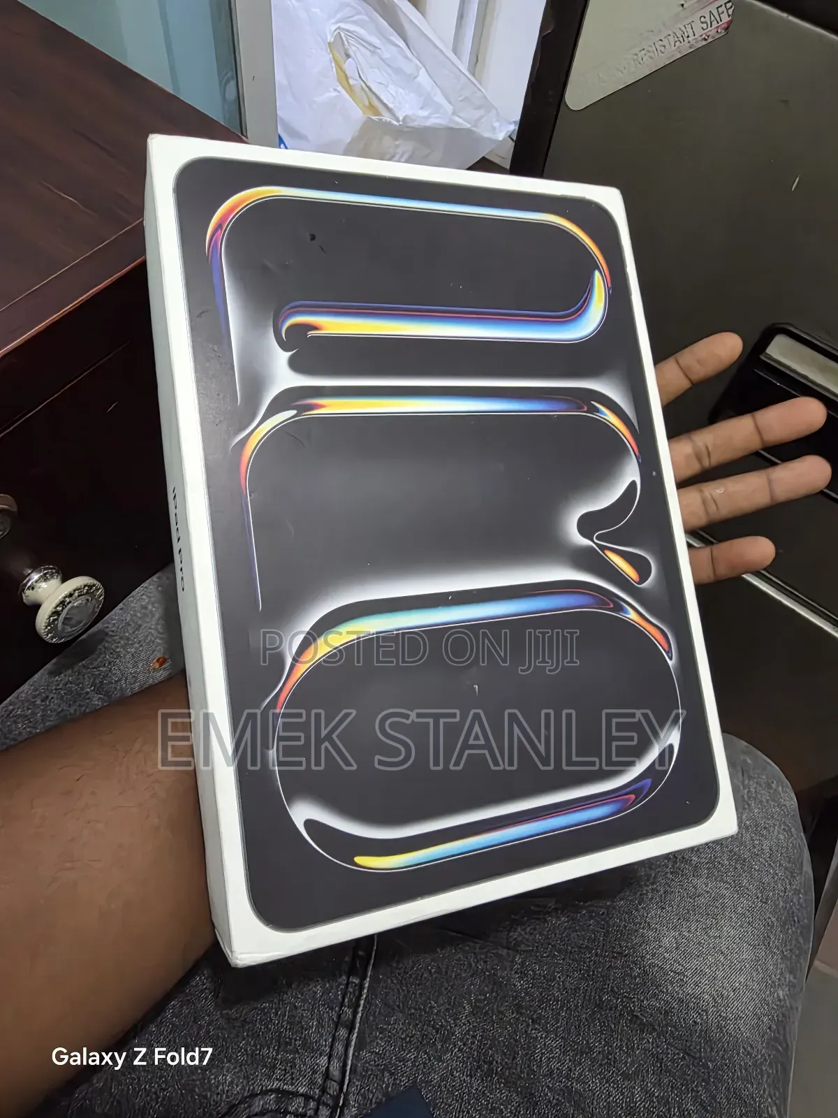New Apple iPad (2025) 256 GB Gray