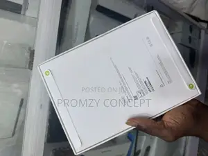 New Apple iPad (2025) 256 GB Black