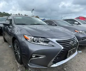 Lexus ES 2015 Gray