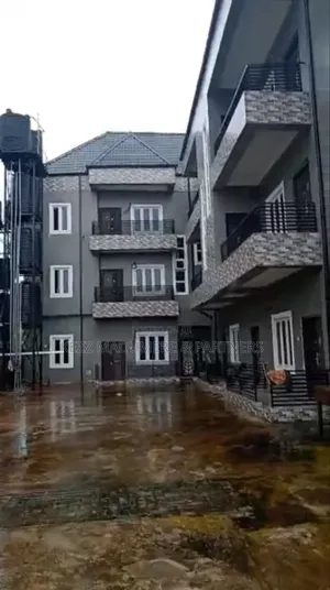 9bdrm Block of Flats in Behind Shoprite, for sale
