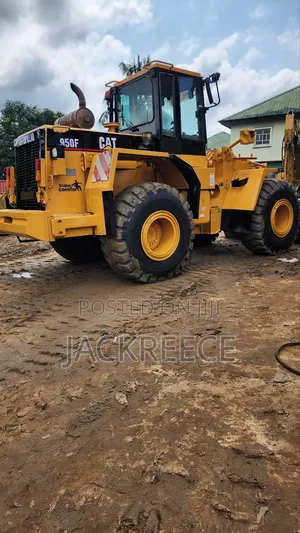 For Sale: Caterpillar 950 F Wheel Loader Location: Port Harcourt (