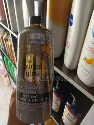 The Purest Glow Scrub Shower Gel 1000ml