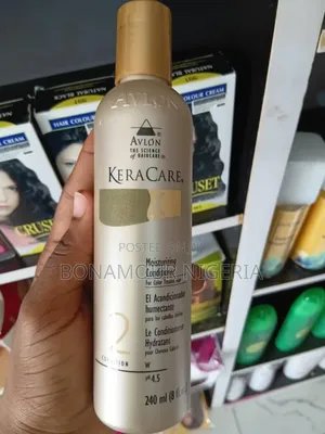 Keracare Moisturizing Conditioner 240ml