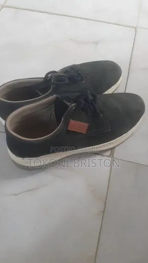 Unisex Shoe