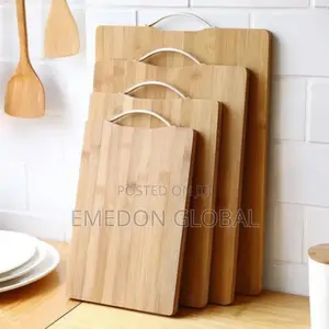 Quality Wooden Chopping Board With Metal Handle