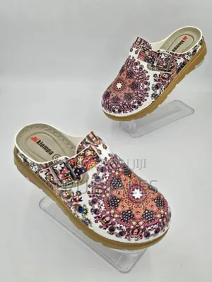 Beautifully Painted Turkey Clomp Flat Slippers Half Shoes Sizes 37to41
