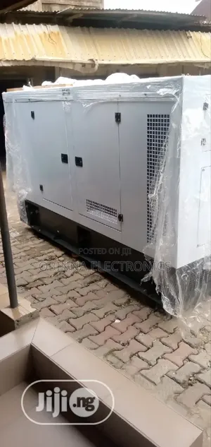 Brand New Perkins 200kva High Quality Soundproof Diesel Generator