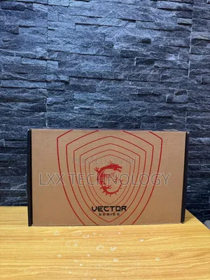 New Laptop MSI Vector 16 HX AI A2XWIG 32GB Intel Core I9 SSD 1T