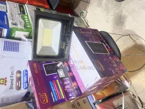 100w KTJ Solar Flood Light