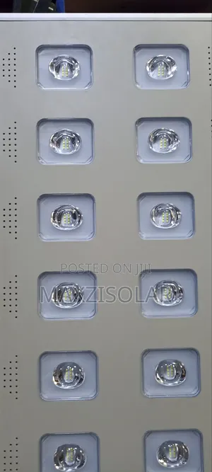 100watts Wakatek All In One Solar Street Light