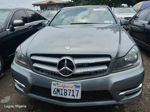 Mercedes-Benz C300 Luxury 4Matic Sedan AWD (3.5L 6cyl 7A) 2013 Gray
