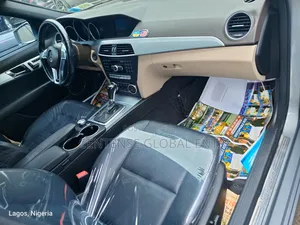 Mercedes-Benz C300 Luxury 4Matic Sedan AWD (3.5L 6cyl 7A) 2013 Gray