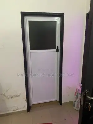 Aluminium Toilet Door