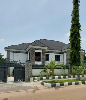 Furnished 4bdrm Mansion in Residential Area for sale