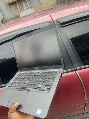 Laptop Dell Latitude 5400 8GB Intel Core I5 SSD 256GB