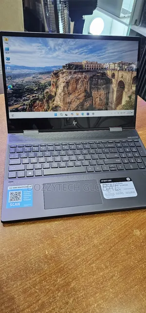 Laptop HP Envy x360 Convertible 15 es2xx 16GB AMD Ryzen 5 SSD 512GB