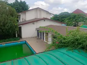 10bdrm Duplex in Wuse 2 Property for rent