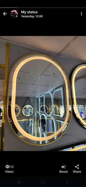 Salon Mirror