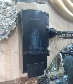 Large Capacity Wall Mounted Soap Dispenser