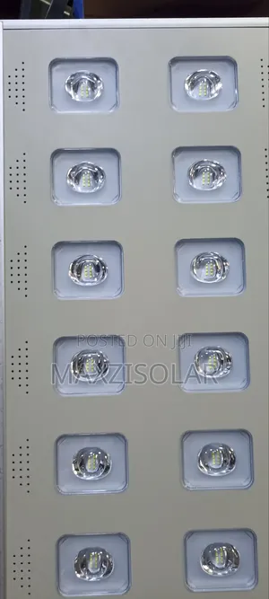 100watts Wakatek All In One Solar Street Light