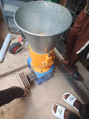 Feed Pellet Machine 200kg. Only the Head