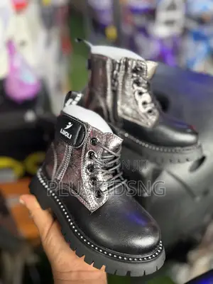 Kids Unisex Boot (Size 26 )