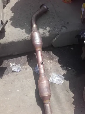 Engine Catalyst Converter For Toyota Hilux