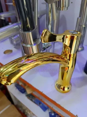 Gold Free Turn Basin Tap