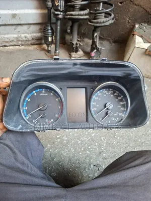 Speed Clock Rav4 2014