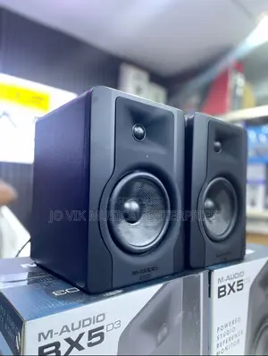 Bx5 M-Audio