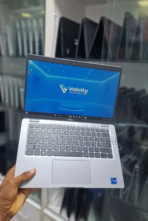 Laptop Dell Latitude 5440 32GB Intel Core i7 SSD 512GB