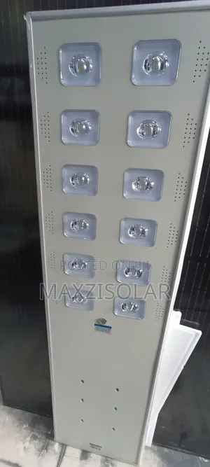 100 Watts Wakatek All In One Solar Street Light