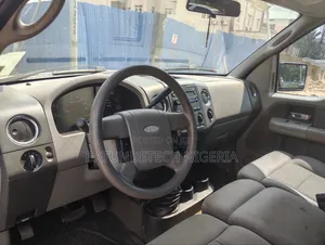 Ford F-150 Regular Cab 2005 Gray