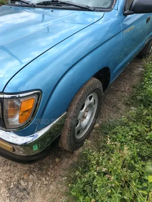 Toyota Tacoma Base 4x2 Xtracab 1996 Blue