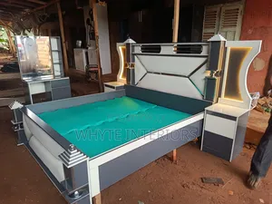 Luxury Bed Stand Without Mattress