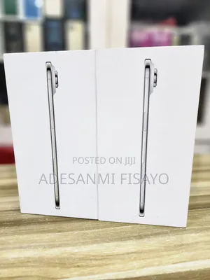 New Apple iPhone Air 256 GB White