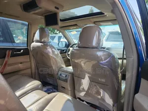 Toyota Highlander Limited 2010 Blue