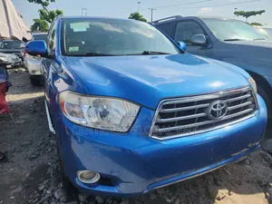 Toyota Highlander Limited 2010 Blue