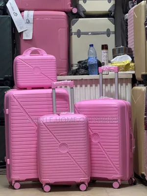 Travel in Style This Christmas – Durable 4-in-1 Qualityluggageboxset