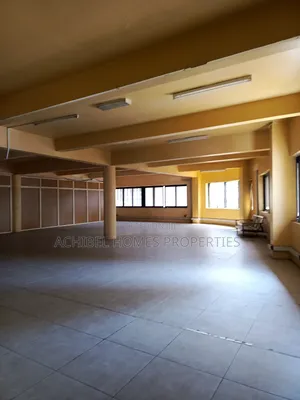 A 160 Square Meter Open Office Space for Coperate Use