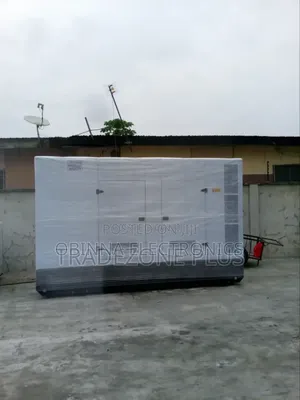 Brand New Perkins 650kva Soundproof Diesel Silent Lister Generator