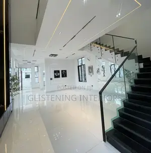 Staircase Spigot 10mm Plain Tempered Glass
