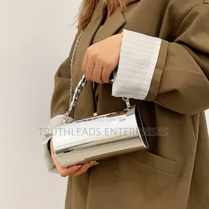 Gold Glossy Women Clutch Party Purse/Handbag