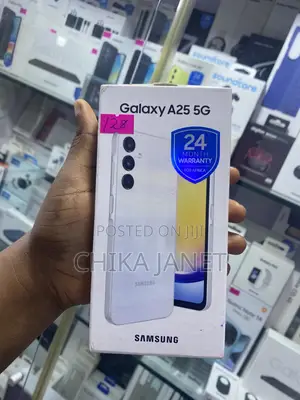 New Samsung Galaxy A25 128 GB Silver