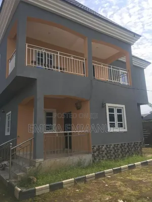 5bdrm Duplex in Aguoka, Awka for sale