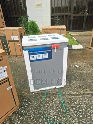 Midea Chest Freezer 2fit