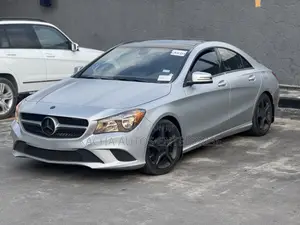 Mercedes-Benz CLA-Class 2014 Silver
